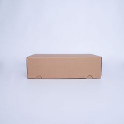 Postpack laminée personnalisable 34x24x10,5 CM | POSTPACK PLASTIFIÉ | IMPRESSION EN SÉRIGRAPHIE SUR UNE FACE EN UNE COULEUR